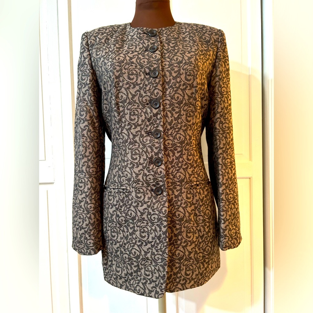 Stunning Chaus Vintage Duster. Taupe and Black Wool Crepe. Size 6.